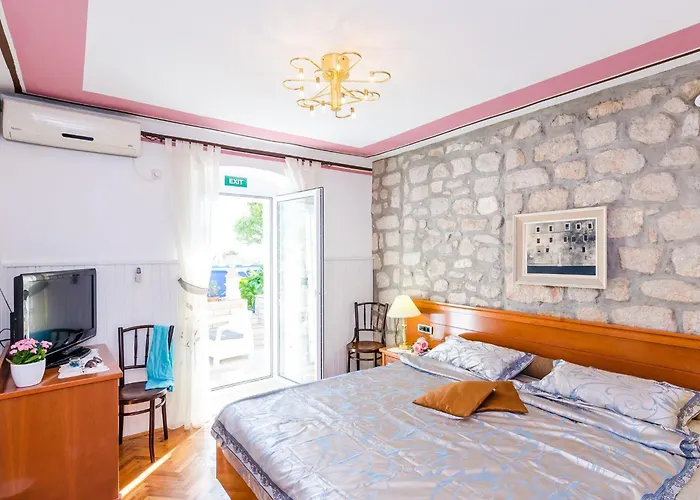 Nicol - One-bedroom With Terrace דירה דוברובניק