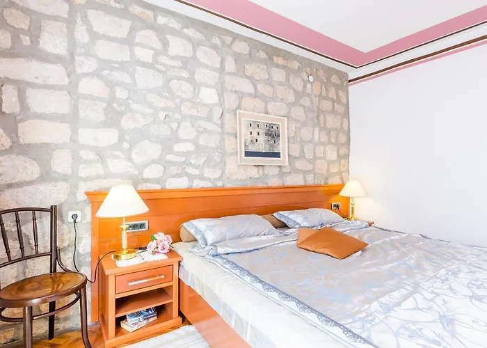 Nicol - One-bedroom With Terrace * Дубровник